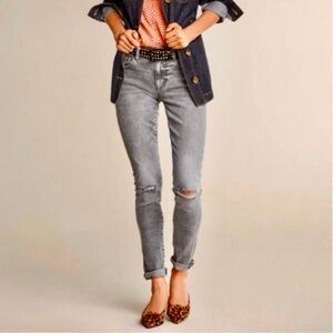 CAbi NWT, Size 6, High skinny vapor wash, stretch jean